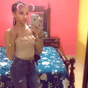 Meet your Posher, Mariel